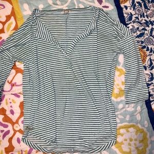 Lucky Brand Mid Length Sleeve